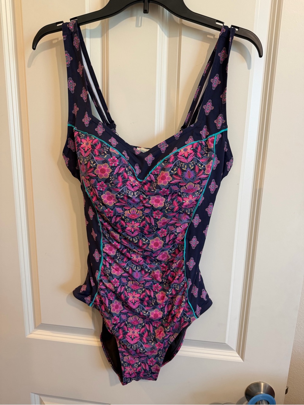 Sundance swimsuit size medium